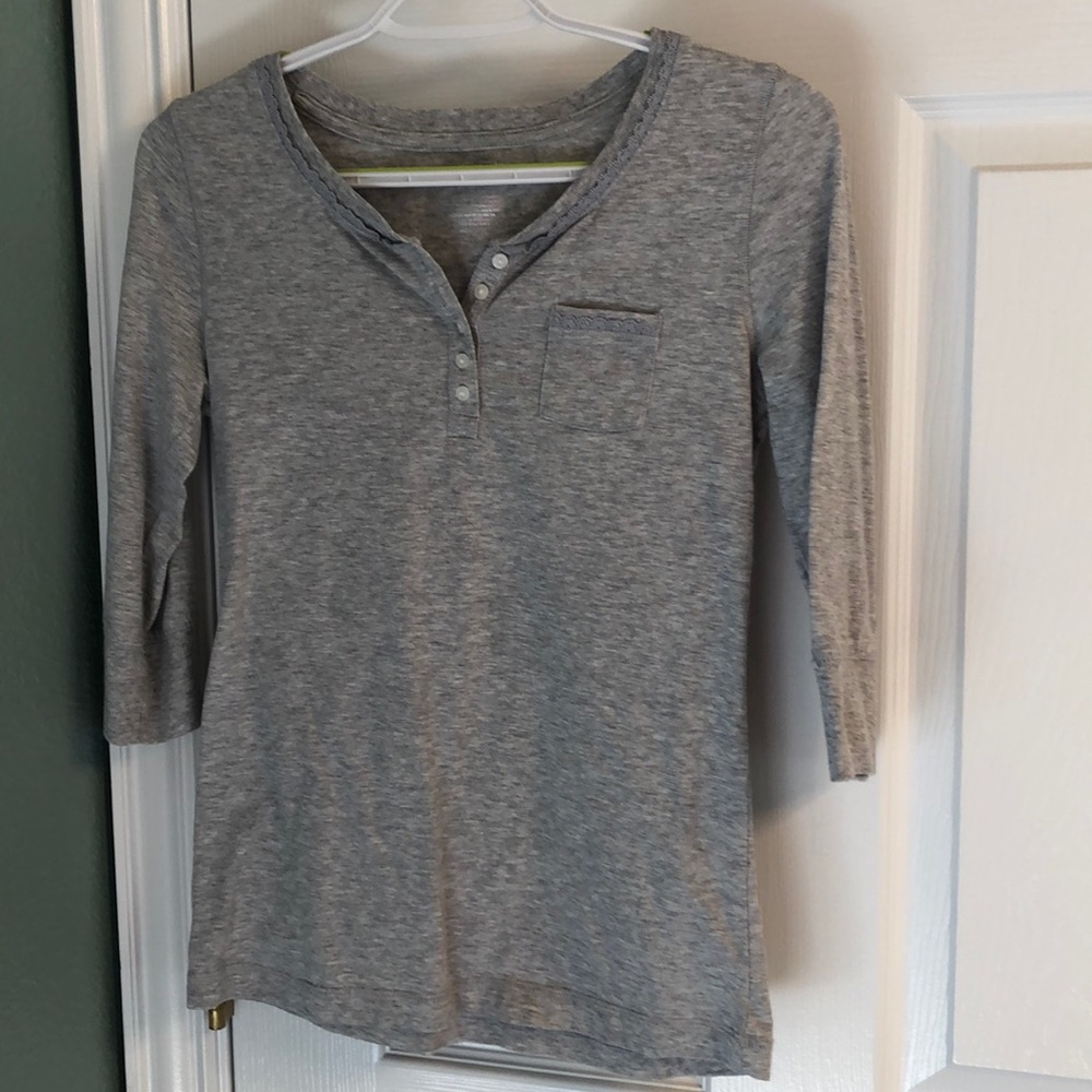Cherokee 3/4 short sleeve shirt tee